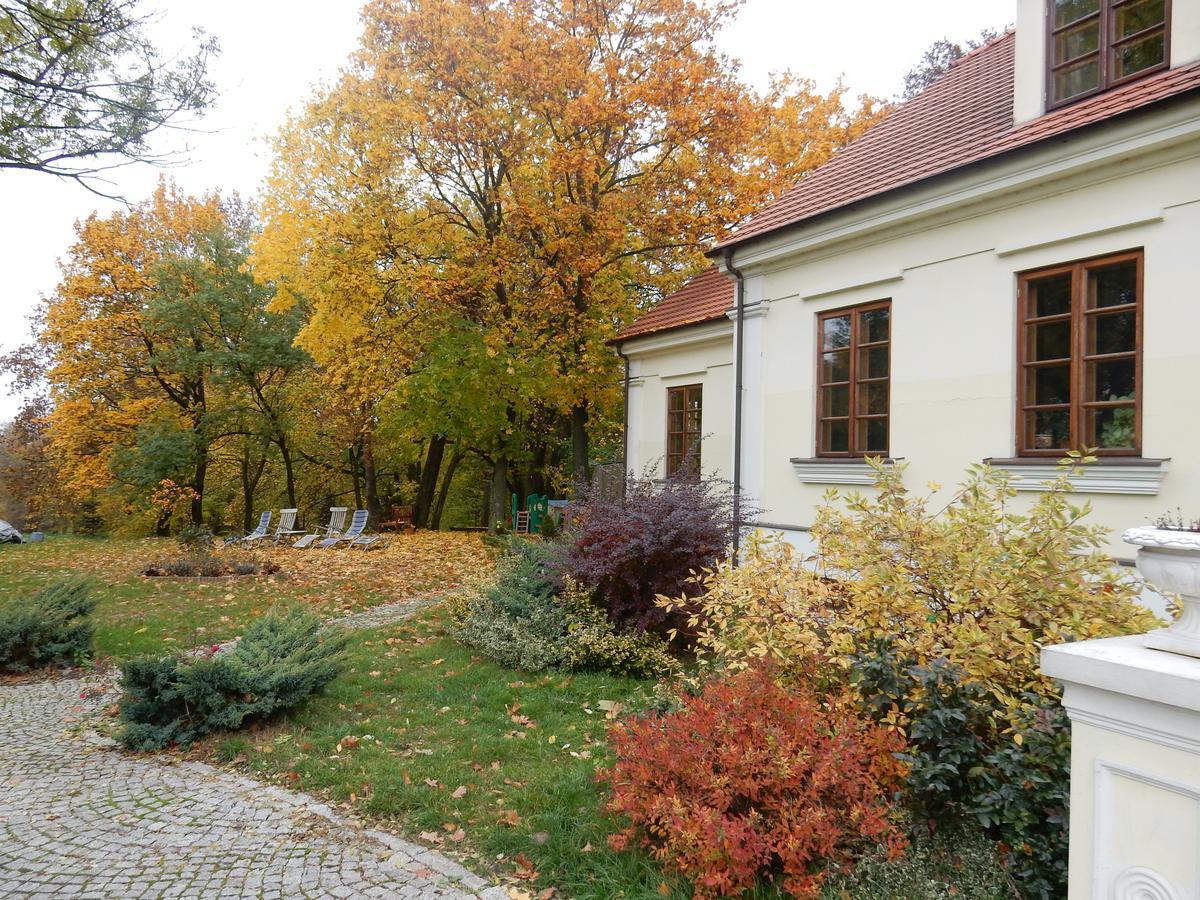 Gospodarstwo Agroturystyczne Dworek Janowicki Kazimierzewo エクステリア 写真