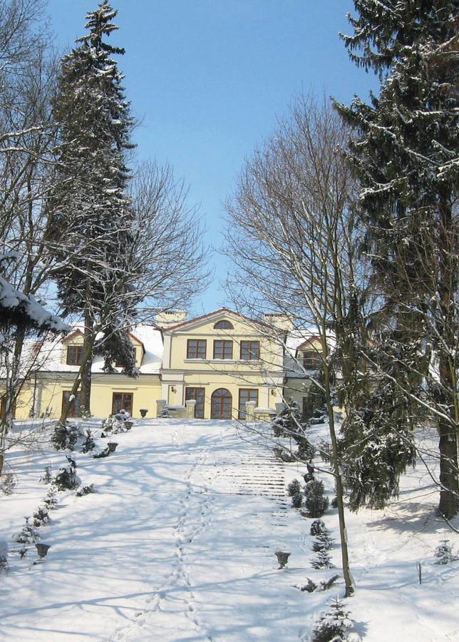 Gospodarstwo Agroturystyczne Dworek Janowicki Kazimierzewo エクステリア 写真